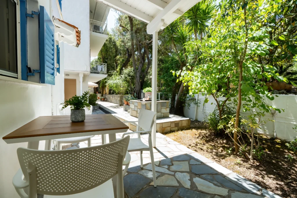 Studio Lemon garden apartments 2